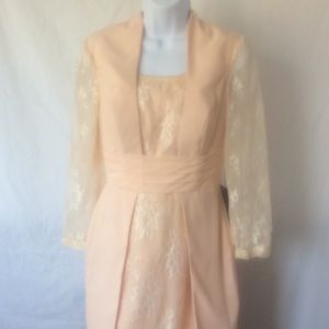 IZIDRESS size 8 long sleeve lace dress